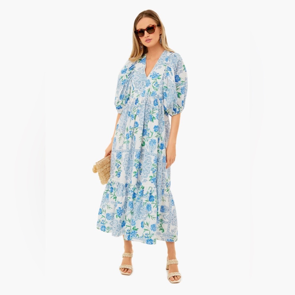 Hunter Bell Palmer V-Neck Puff Sleeve Tiered Maxi Dress in Floral Medallion -S